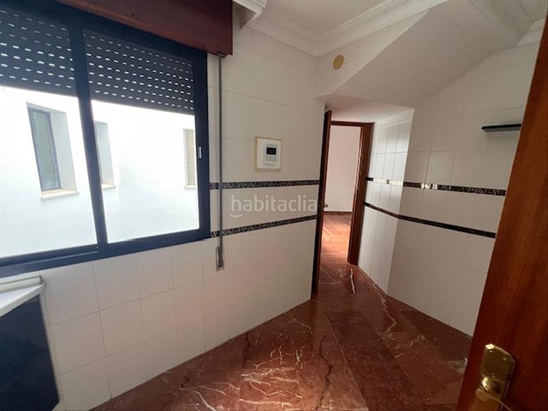 Foto b3f666a8-53a5-4664-bdbd-a754bc498ac4. Alquiler piso  en alquiler en calle gravina en Huelva