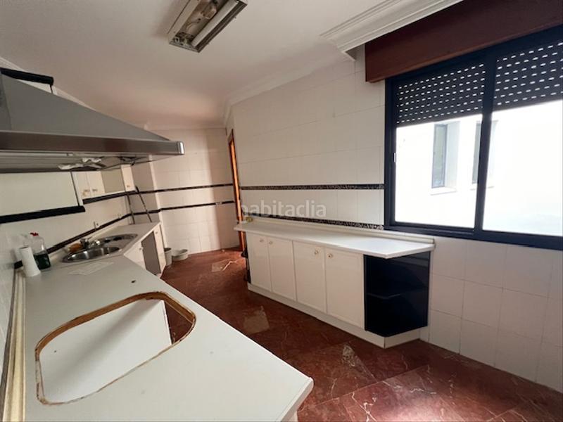 Foto 5991bf78-1e91-4b6f-8064-e29f3e2f9d33. Rent flat with heating parking in Centro Huelva