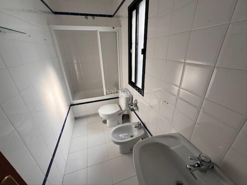 Foto 63c40fdc-7f2e-414b-a66c-f9b5339c1ce5. Rent flat with heating parking in Centro Huelva