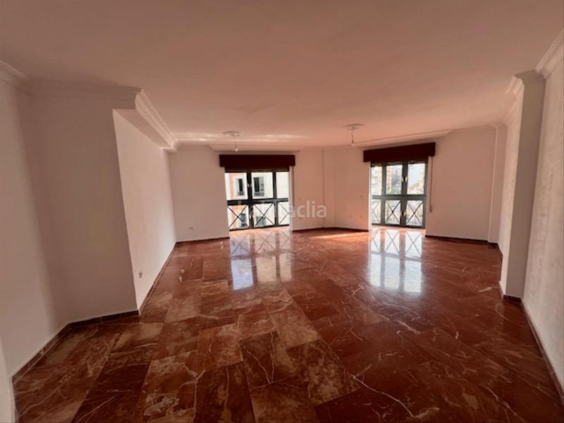 Foto eba7fbb4-8a79-4bdc-b917-f15339cc25bb. Rent flat with heating parking in Centro Huelva