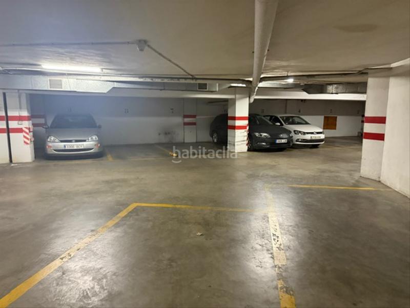 Foto bb67619d-6113-4b1d-8bd8-7486b39c0d79. Alquiler parking coche garaje en alquiler en pablo rada en Huelva
