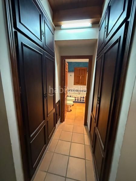 Foto a61a8312-e5d4-4a42-85eb-f2d141472e24. Casa adossada amb xemeneia calefacció aparcament a Palma del Condado (La)