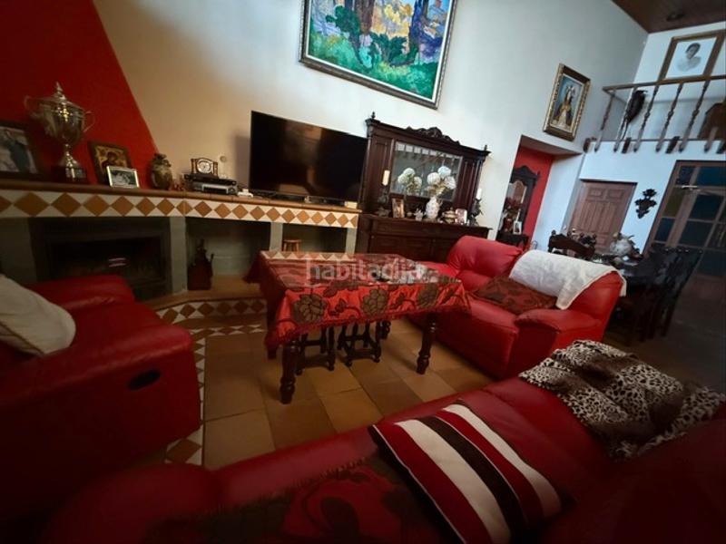 Foto dee0ba8a-db6d-460c-9bc6-7cc5c1ad9308. Casa adossada amb xemeneia calefacció aparcament a Palma del Condado (La)