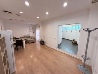 Location Appartement  Calle san salvador. Piso en alquiler en pleno centro de huelva