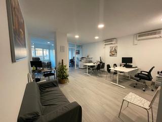 Bureau  Av de pablo rada. Oficina en venta en pablo rada, huelva.