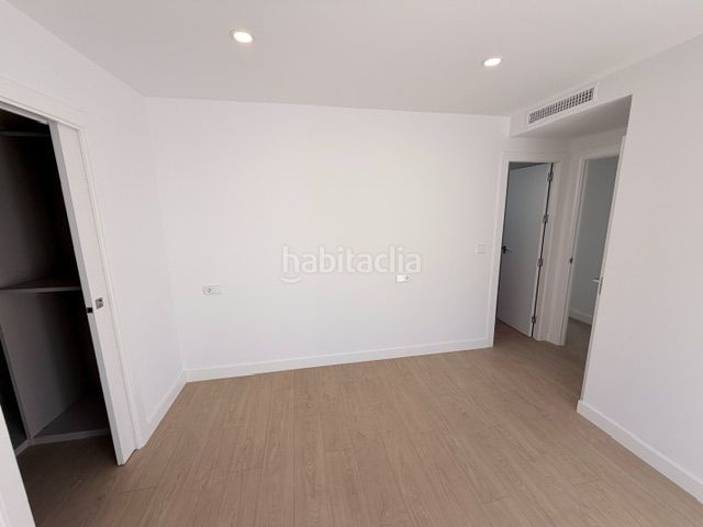 Foto ad00aebe-2e8d-44d0-a2c1-78264fd25306. Rent flat with heating parking in Centro Huelva