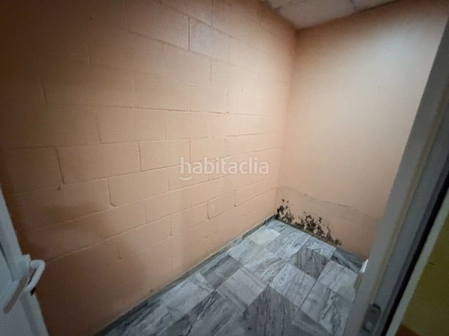 Foto ebeb37dd-c4e9-4d1e-899b-fa90e359646e. Nau industrial a Nuevo Parque - Los Rosales - Tráfico Pesado Huelva
