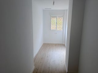 Appartamento  Calle pérez galdós. Piso en venta con garaje y trastero en calle perez galdos, huelv
