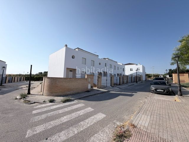 Foto c5489d97-7069-4da7-a184-1fbe3e35ff4c. Casa amb aparcament a Manzanilla