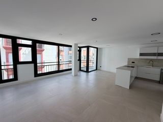 Miete Etagenwohnung  Calle gravina. Alquiler de piso a estrenar en el centro de huelva.