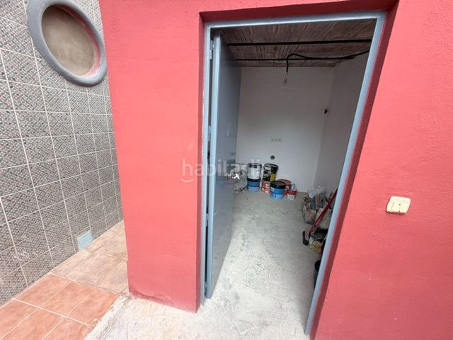 Foto daaf96ab-4f4e-498a-8a5e-ecb7cba0ee26. Casa adossada amb xemeneia aparcament a Corrales Aljaraque