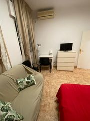 Location Appartement à Arenal - Museo. Centro arenal, junto a la torre del oro. excelente estudio amueb