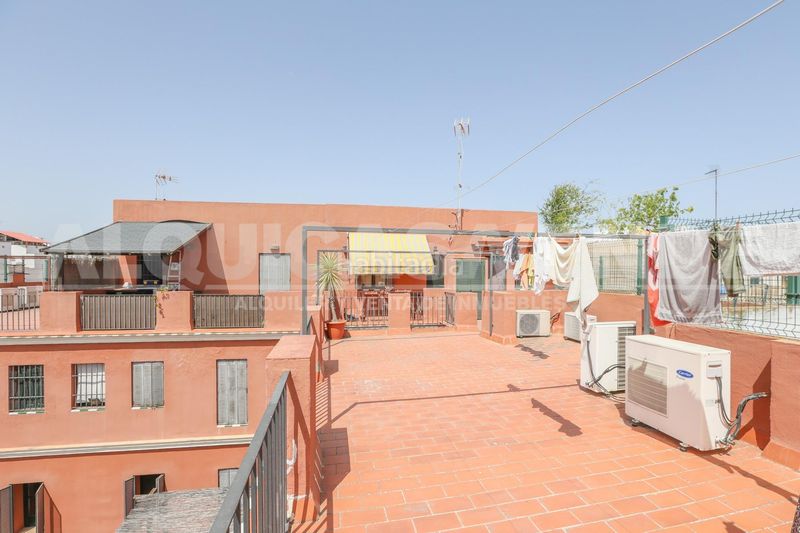 Foto 139c5a00-4c87-421e-8e13-608ac8f6ff2c. Apartament a Feria Sevilla