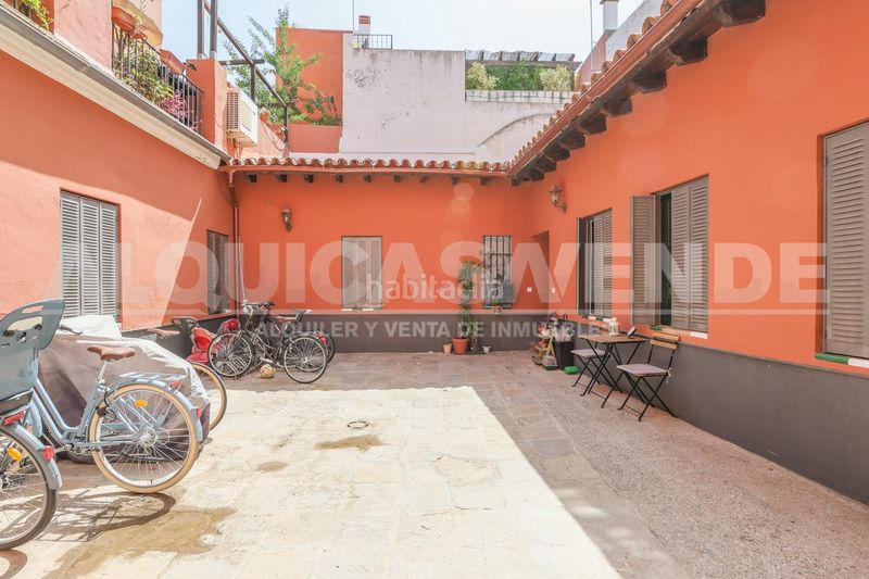 Foto 79cb1a5a-1864-49f8-9c85-7e82cbde423a. Apartament a Feria Sevilla