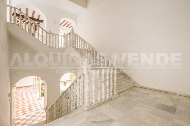 Foto 4e40140d-6e29-45df-9613-f665fc53efa8. Etagenwohnung mit heizung pool in Alfalfa - Santa Cruz Sevilla