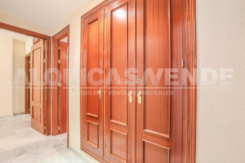 Foto 55359b9f-2fd1-46b4-b217-3a207f6b0530. Etagenwohnung mit heizung pool in Alfalfa - Santa Cruz Sevilla