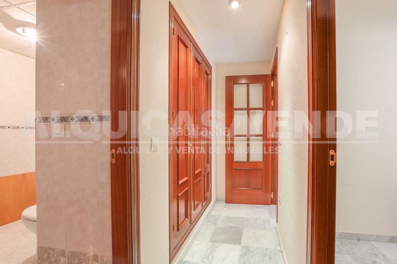 Foto 6c44e658-1dc5-4dbf-868b-0aeb84e5a2d1. Etagenwohnung mit heizung pool in Alfalfa - Santa Cruz Sevilla