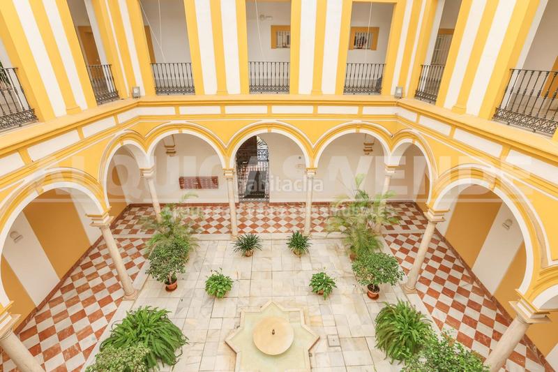 Foto b89f9edd-c7fd-44c3-bc05-616ffda605d0. Etagenwohnung mit heizung pool in Alfalfa - Santa Cruz Sevilla