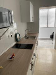 Location Appartement à El Plantinar - Avda. La Paz - El Juncal. Nervión el plantinar. excelente piso reformado y amueblado para