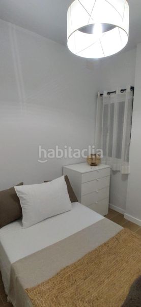 Foto c3c65e49-1336-48cd-b34a-07a20fb7232f. Miete etagenwohnung mit heizung in San Pablo Sevilla