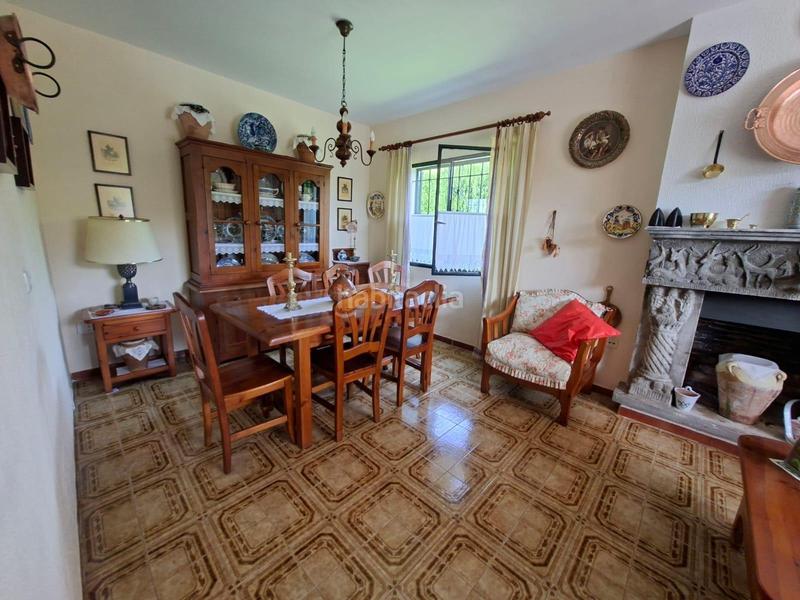 Foto bf263319-590c-46cf-843d-5a0cce98e79e. Chalet aljarafe, espartina. excelente chalet individual en urbanización privada se vende. en Espartinas