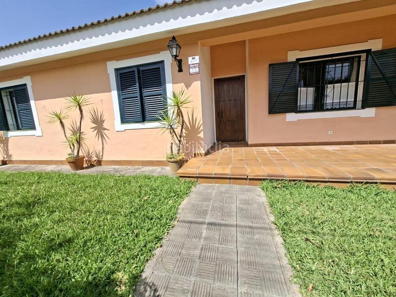 Foto cb8b5d81-99da-45ed-8ff9-7f20a5fb230c. Chalet aljarafe, espartina. excelente chalet individual en urbanización privada se vende. en Espartinas