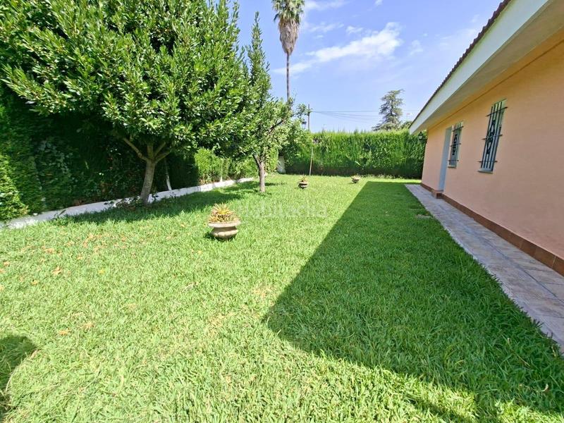 Foto f173326e-1ede-4442-b1a6-776887741978. Chalet aljarafe, espartina. excelente chalet individual en urbanización privada se vende. en Espartinas