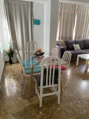 Alquiler Piso en Encarnación - Regina. Centro santa catalina. excelente y amplia vivienda de 4 habitaci