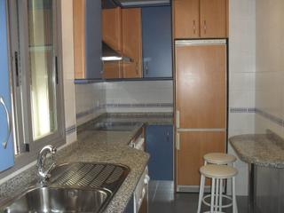 Location Appartement à Santa Catalina. Centro alfalfa. excelenet vivienda de 2 habitaciones con garaje