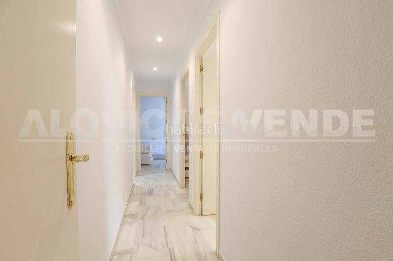 Foto 0613c326-c0ad-45f5-8517-5c02ff8cede5. Alquiler piso tomares. excelente vivienda en zona residencial con piscina y plaza de garaje. en Camas