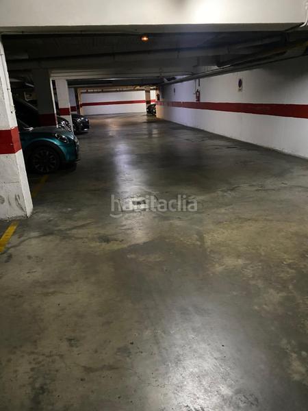 Foto c67e2404-76ea-452a-abb9-0458bc1c2cc8. Alquiler piso tomares. excelente vivienda en zona residencial con piscina y plaza de garaje. en Camas