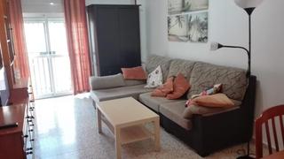 Lloguer Pis a San Julián. Centro san julián. excelente vivienda de 3 habitaciones se alqui