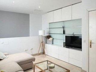 Lloguer Pis a Sector Sur  - La Palmera - Reina Mercedes. Zona sur, junto clínica fátima. excelenete piso dúplex de 2 habi