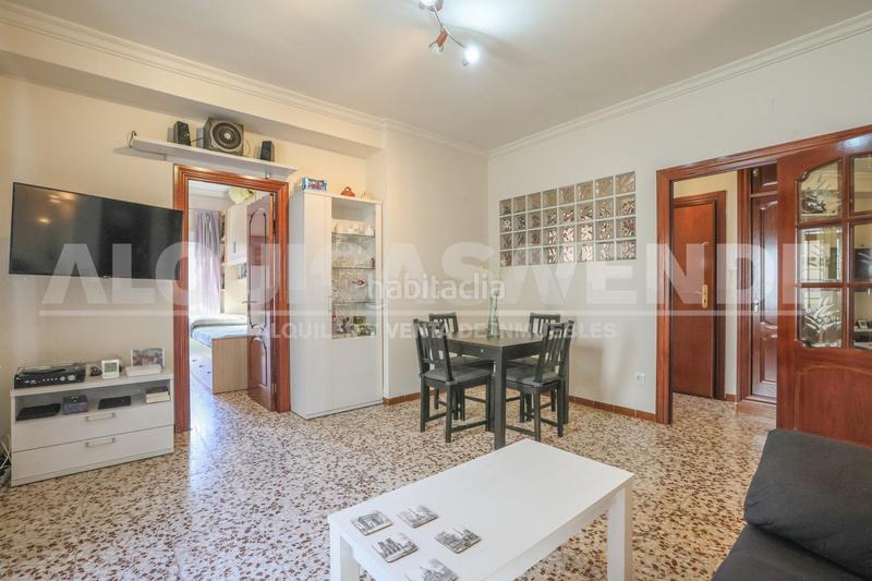 Foto 9f5ca577-028e-47a7-ae19-fc48a460360e. Etagenwohnung in Feria Sevilla