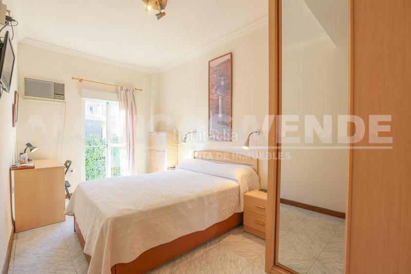 Foto c6b451b3-9801-4d29-9b0d-c875dee9375d. Etagenwohnung in Feria Sevilla