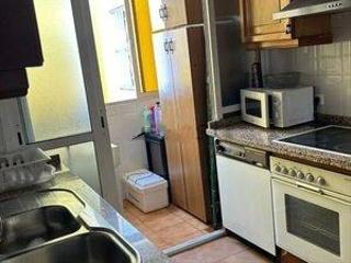 Rent Flat in El Tardón - El Carmen. Nervión, junto clínica santa isabel. excelente piso amueblado de