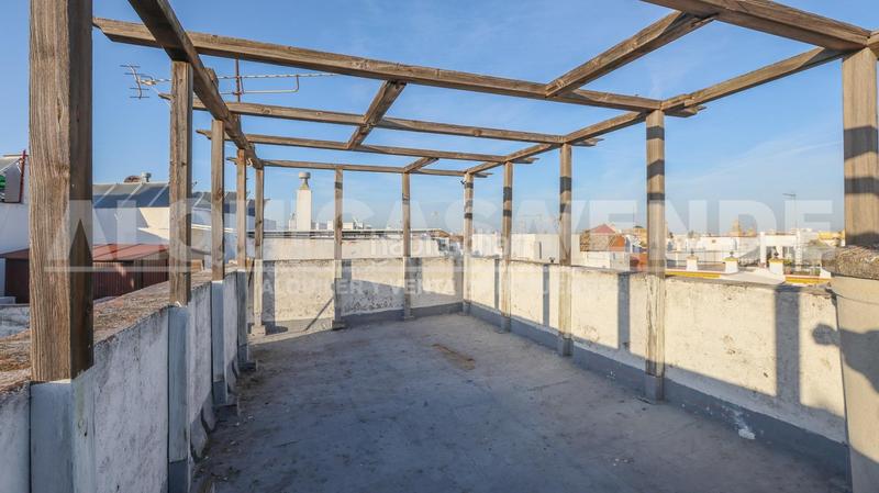 Foto 19ee3fd8-830e-4b19-aa17-ad7b96b9ef1d. Xalet a Encarnación - Regina Sevilla