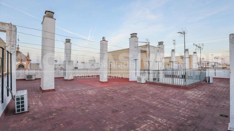 Foto 08e4eb1b-82b8-4d51-924c-85c3ddfaebca. Flat with parking in San Lorenzo Sevilla