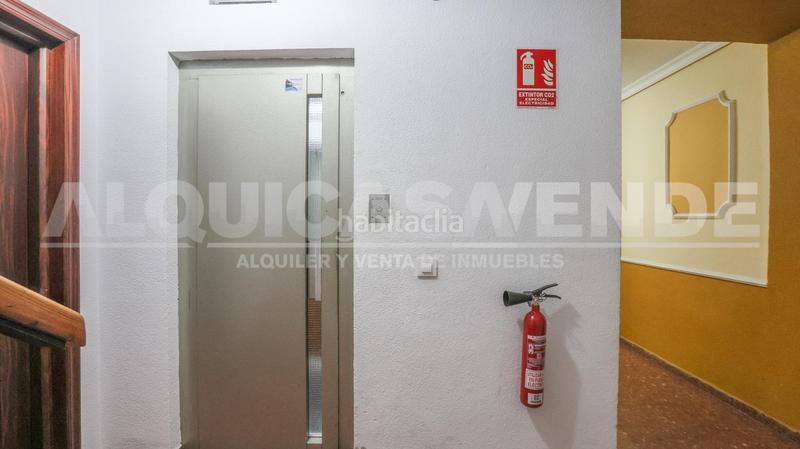Foto ea6e2282-7378-4f57-883a-a70f5da4b9e4. Flat with parking in San Lorenzo Sevilla