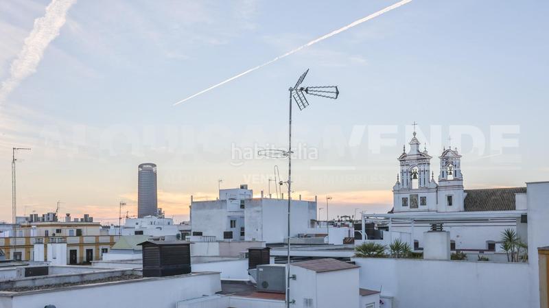 Foto 0b1504f1-1651-4f43-9ffd-a573361631f3. Pis amb aparcament a San Lorenzo Sevilla