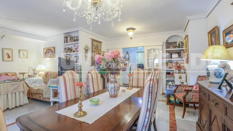 Foto 6a3afb1b-e429-4712-8b77-58ada7b30bc7. Pis amb aparcament a San Lorenzo Sevilla