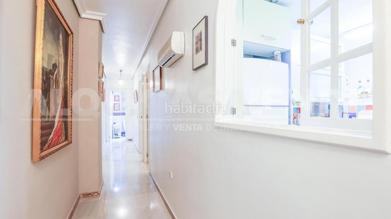 Foto da3e31fd-c9eb-4788-afad-22d862877a91. Pis amb aparcament a San Lorenzo Sevilla