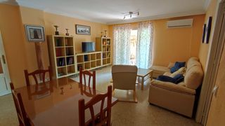 Miete Etagenwohnung in Villegas. Macarena, junto avda. dtor. fedriani. excelente vivienda de 4 ha