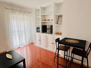 Alquiler Piso en Santa Catalina. Centro santa catalina, junto a puerta osario. excelente apartame