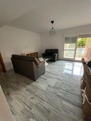 Lloguer Pis a Urbadiez - Entrepuentes. Elegante piso en alquiler en sevilla este con piscina y zonas co