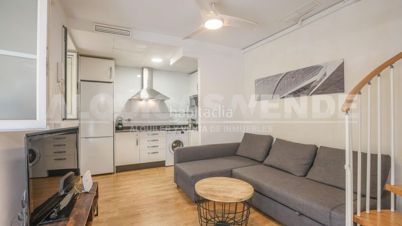Foto 5a83ef5e-6151-464e-b00d-29ff62a746a7. Dúplex a Feria Sevilla