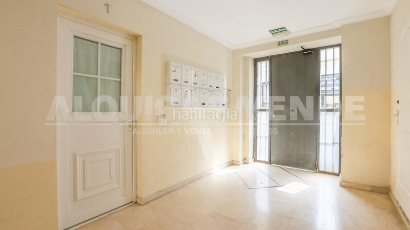 Foto ededdea3-e3ea-448b-b47d-d5cb7999276e. Dúplex a Feria Sevilla