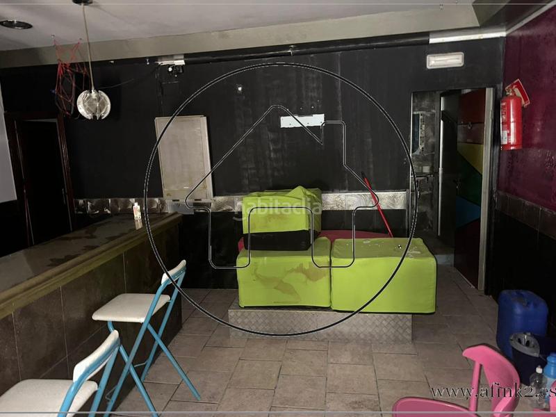 Foto 006d6edd-39ee-4caf-9927-5f2528820940. Rent business premise in isaac peral in Centro Huelva