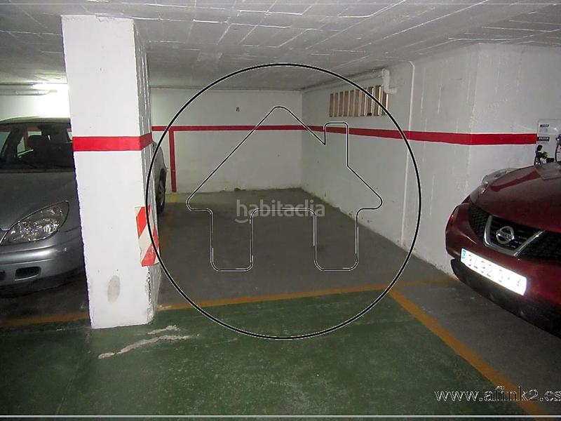 Foto 8d94fae6-00e8-46d6-b5c6-27de5a5f834c. Parking coche en marina venta de plaza de garaje en calle marina para coche pequeño en Huelva
