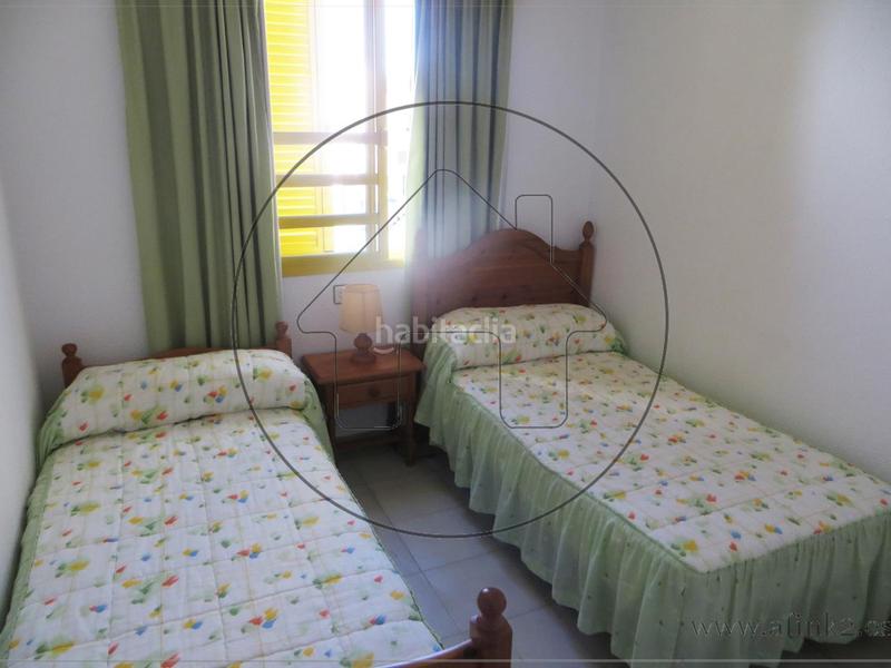 Foto 5b3f5f99-a835-4349-9d5b-f609585fe198. Piso en puente piso todo exterior en zona centro en Punta Umbría